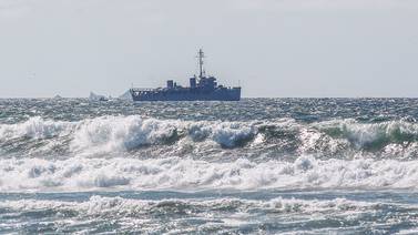 Sigue la búsqueda de los militares desaparecidos en el mar de Ensenada