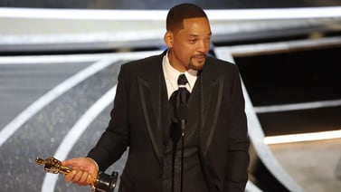 Productor de los Oscar pidió a Will Smith que no se fuera del evento
