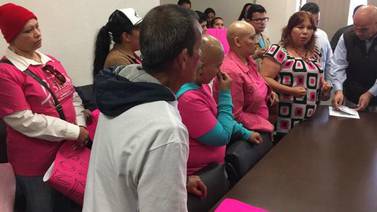 Familiares y pacientes de oncología protestan por desabasto en HG