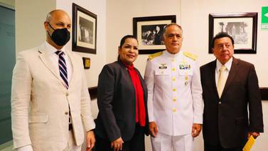 Acude Fiscal a bicentenario de La Marina en Congreso de Baja California
