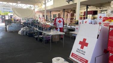 Cruz Roja Hermosillo recolecta 20 toneladas para damnificados por huracán "Otis" en Acapulco