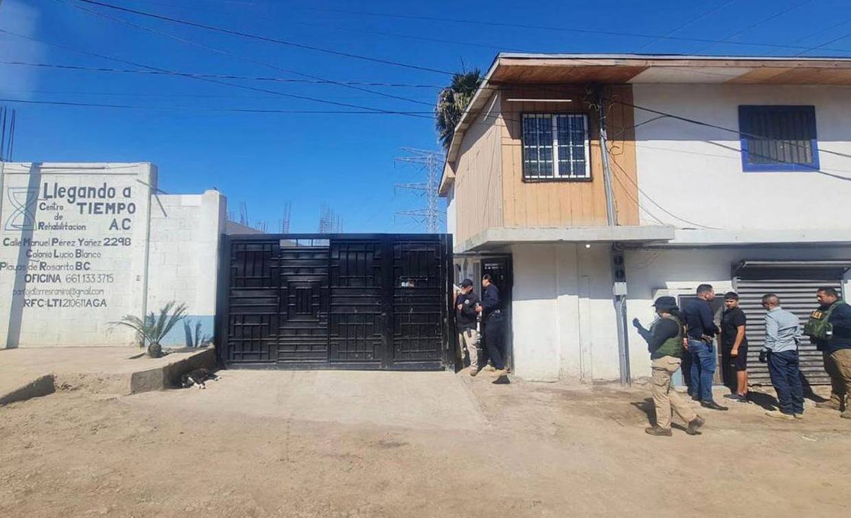 El operativo se realizó en tres centros de rehabilitación de Rosarito.