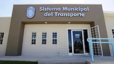 Oficializan extinción del Sistema Municipal de Transporte