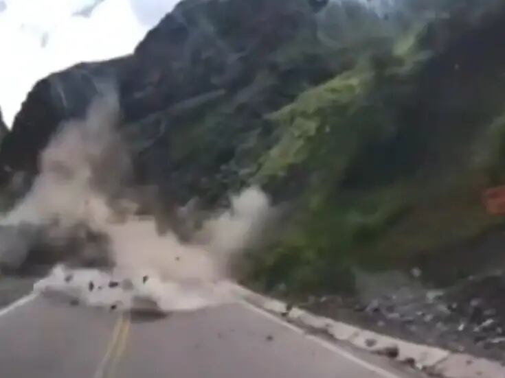 VIDEO: Avalancha de rocas en Perú aplastan camiones; conductores salen ilesos