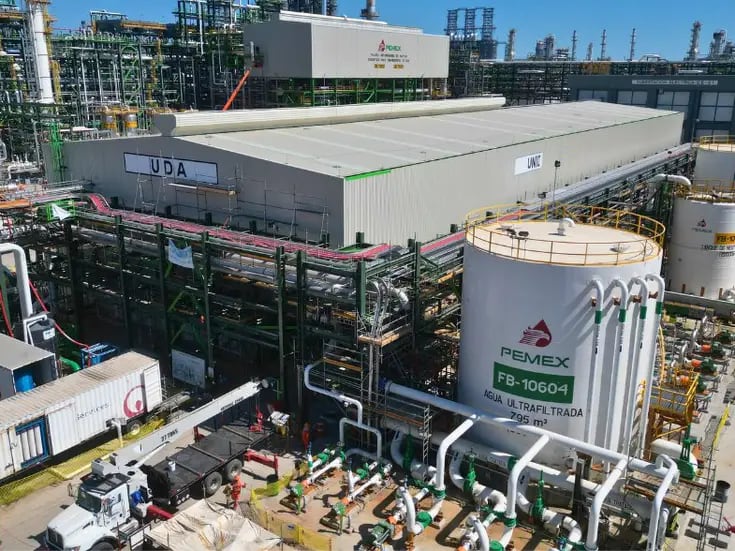 Pemex prioriza producción nacional: recorte en exportaciones de crudo para impulsar refinería en Dos Bocas