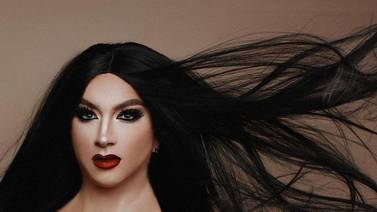 Sorprende transformación de Mario Aguilar como 'drag queen' 