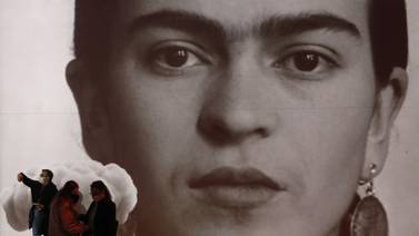 Una biografía inmersiva de Frida Kahlo muestra su conversión en "icono pop"