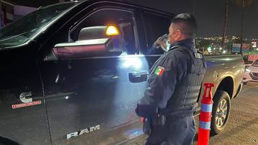 Arrestan a 40 personas durante el operativo alcoholímetro en Ensenada