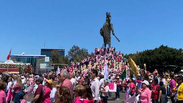 Realizan Marcha por la Democracia en Zona Río