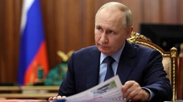 Putin convoca a 150,000 jóvenes rusos al servicio militar