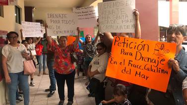 Residentes de Catalina del Mar y Santa Anita del Mar en Rosarito piden drenaje en sus colonias