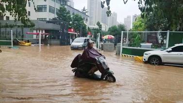 Al menos 71 muertos tras inundaciones en Henan, China 