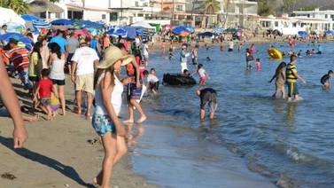 Guaymas: Van dos niños picados por mantarraya en playa de Miramar