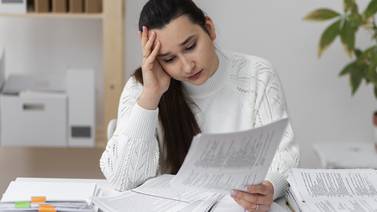¿De qué se trata el estrés financiero y cómo se puede manifestar?