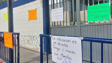 Toman padres de familia primaria Abel González Talamantes “Pai Pai” por falta de maestros