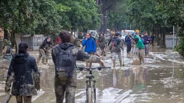 Italia inundada por 20 ríos desbordados; suman más de 30 mil desplazados