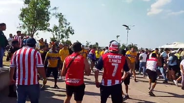 Violencia y caos empañan la Final de la Liga MX entre Tigres y Chivas