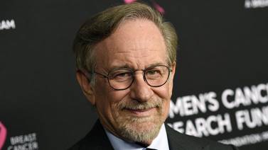 Productora de Steven Spielberg hará películas para Netflix