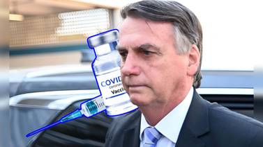 Acusan al ex presidente Bolsonaro de falsificar su certificado de vacunación para poder salir de Brasil