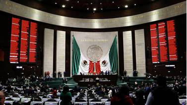 Oposición en San Lázaro critica política económica de AMLO