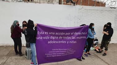 "Falta de permiso" impide pinta de mural para conmemorar Día Internacional de la Mujer
