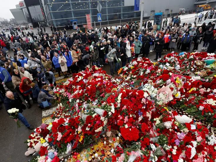 Tres de los cuatro sospechosos admiten culpabilidad por atentado en sala de conciertos de Moscú