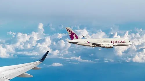 Varios heridos tras turbulencia en vuelo de Qatar Airways