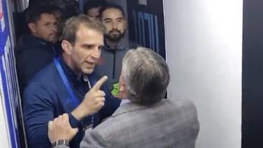 ‘Piojo’ protagoniza discusión en pasillos del Estadio Azul