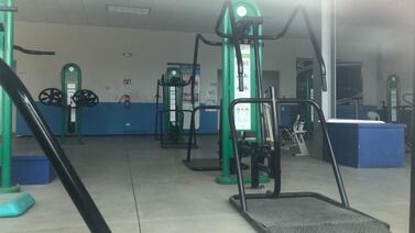 Fallas estructurales mantiene cerrado el gimnasio paralímpico de la unidad deportiva “Andrés Luna”