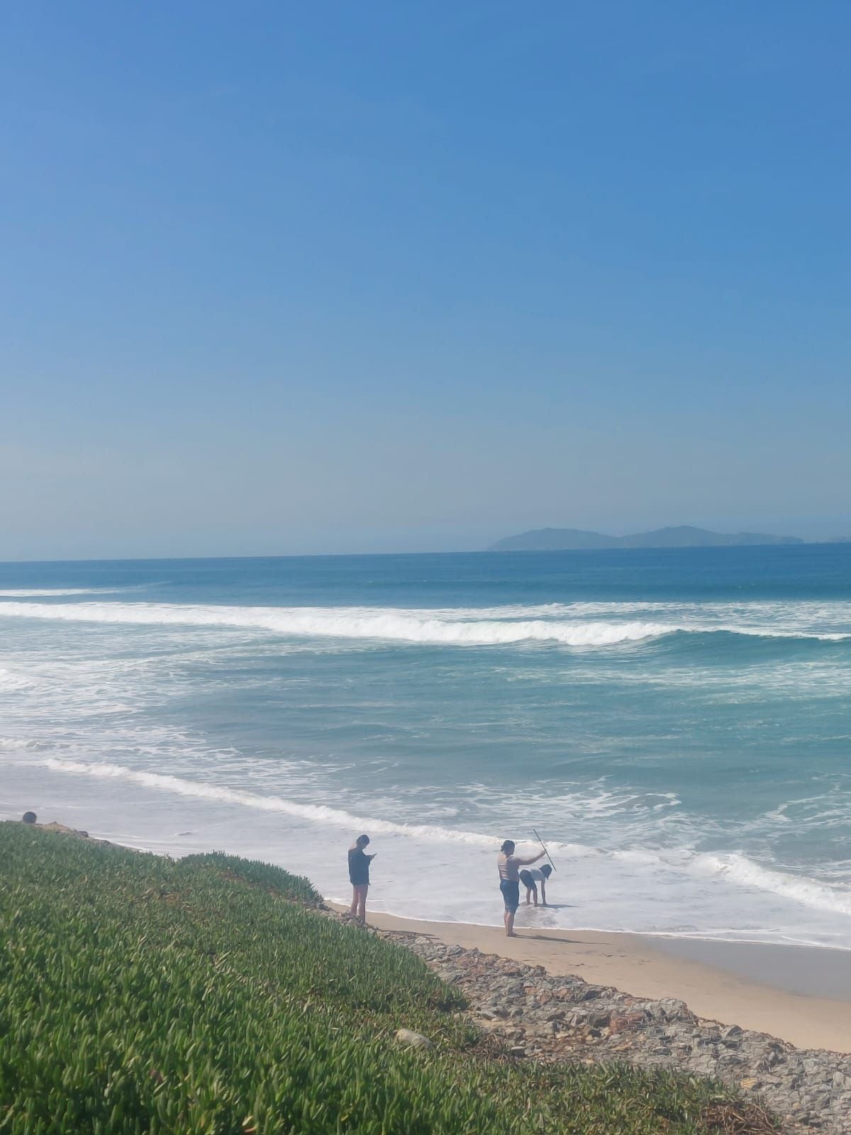 Reporta poca afluencia de turistas playas de Tijuana