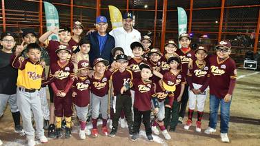 Hermosillo: Inaugura Antonio Astiazarán tercer campo de beisbol en El Cárcamo