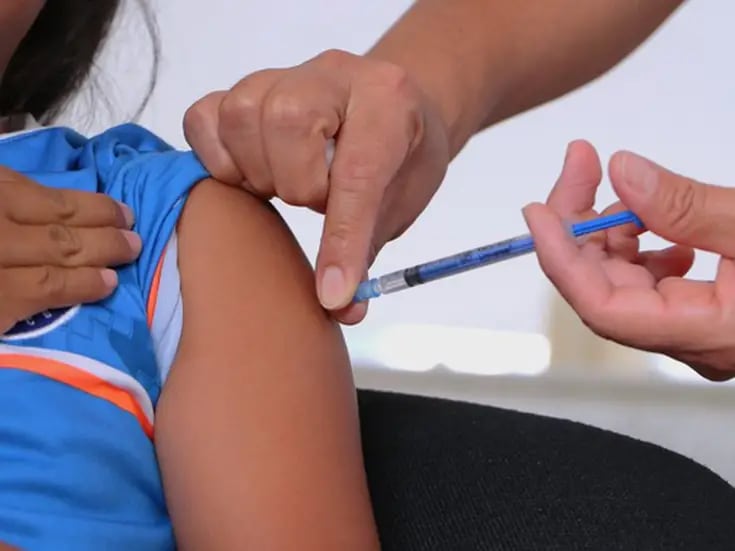 Senadores piden reforzar la vacunación para prevenir casos de sarampión