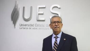Hermosillo: Concluye Pedro Ortega labor como rector de UES