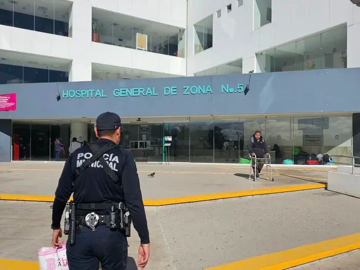 Nogales: Policía se convierte en “ángel de la guardia” al rescatar a mujer que dio a luz en automóvil
