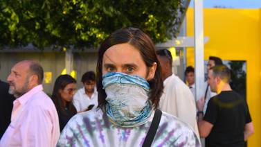 Jared Leto es gaseado en Italia al quedar atrapado en protesta anti-vacunas