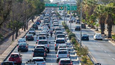 Tijuana podría enfrentar problemas de tráfico al levantarse restricciones de cruce a EU: Sedeti