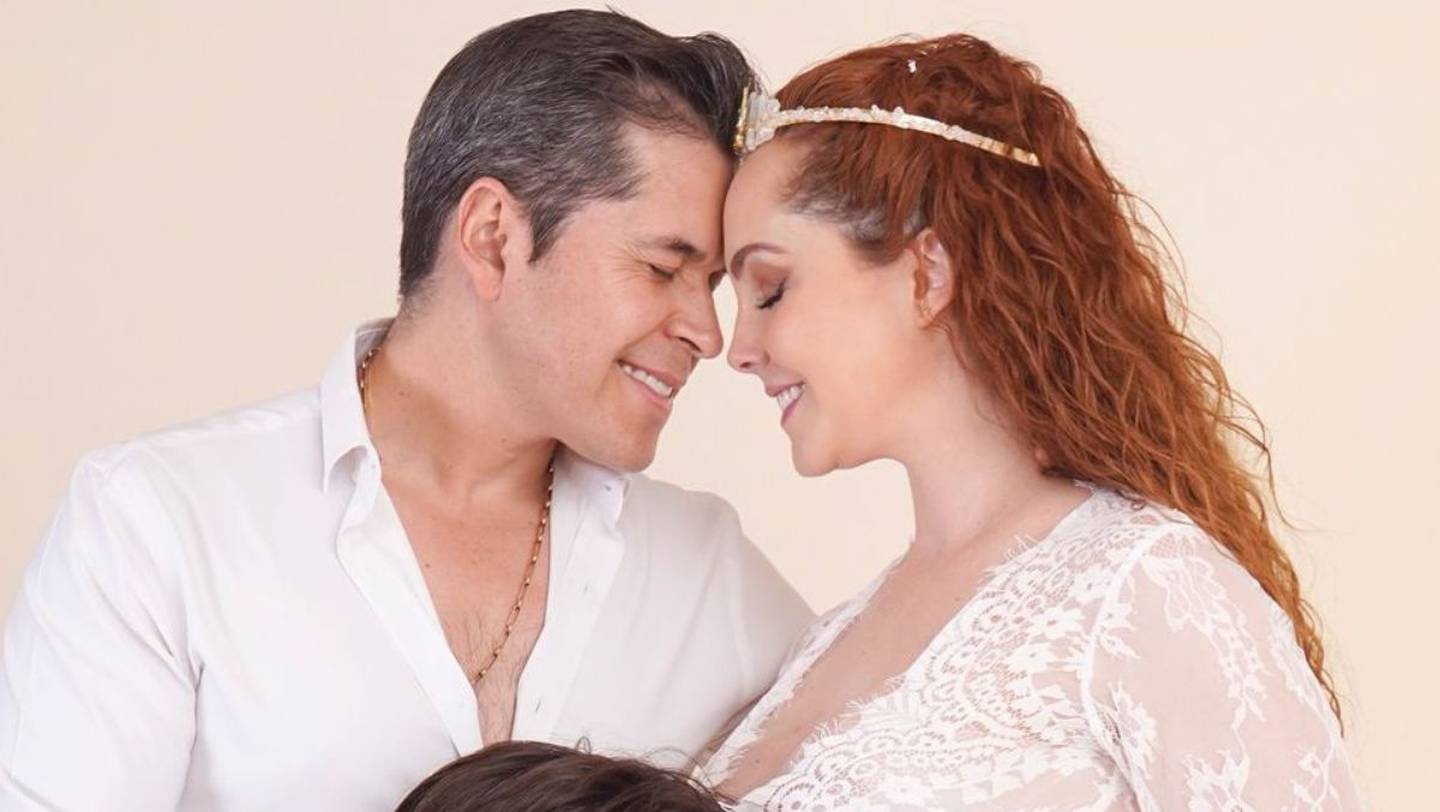 Raúl Sandoval se hace la vasectomía y se la dedica a su esposa