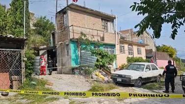 Hallan cadáveres de un matrimonio y su hijo atados de pies y manos dentro de su casa en Guerrero (Imágenes fuertes)