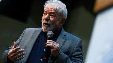 Elecciones en Brasil: La ventaja de Lula sobre Bolsonaro se reduce, dice sondeo