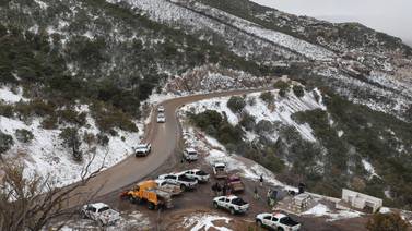 Mantiene Protección Civil carreteras cerradas en Sonora por nevadas