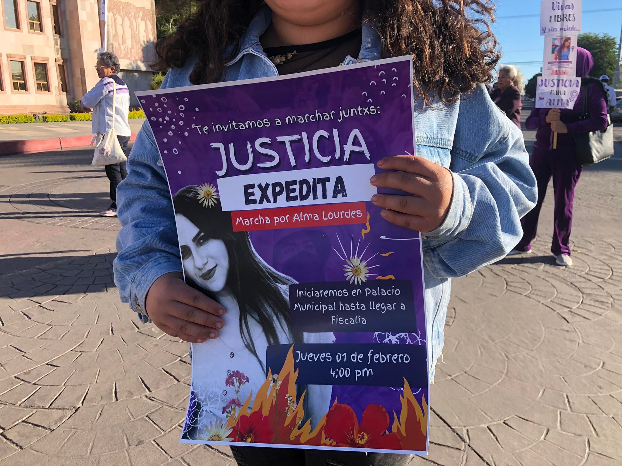 Idalia Valenzuela, madre de la joven, compartió que salieron una vez a las calles para visibilizar que el proceso de su hija aún no ha concluido | Mayra Echeverría