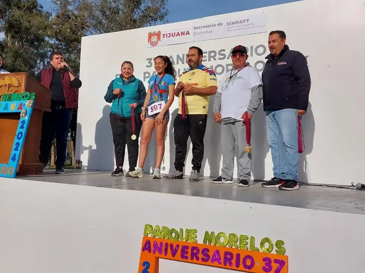 Realizan carrera atlética en Parque Morelos