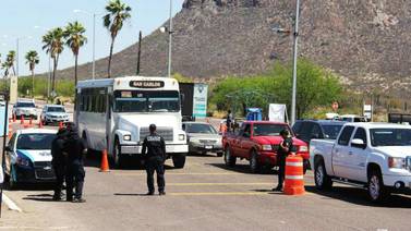 Implementan operativos en Guaymas luego del abandono de cuerpos en auto