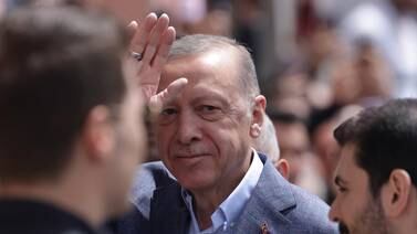 Turquía: Erdogan encabeza escrutinio en elecciones presidenciales, dicen medios