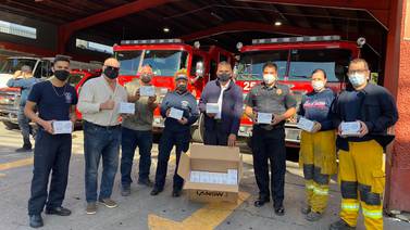 Apoyan Rotarios de Tijuana a policías y bomberos