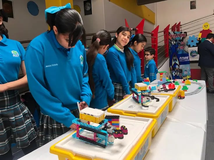 Muestra de robótica en Rosarito incentiva creatividad y destreza de estudiantes