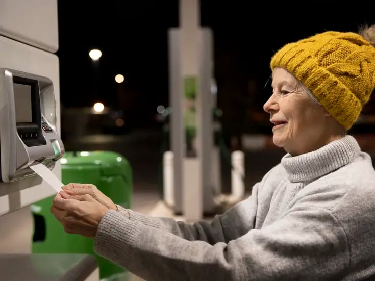 5 recomendaciones para los adultos mayores al utilizar los cajeros automáticos