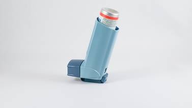 La niña a la que le debemos el inhalador para el asma, el invento que revolucionó el tratamiento de esta enfermedad