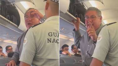 Obligan a pasajero de Viva Aerobus a bajar de avión; denunció que no respetaron lugar
