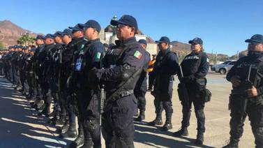 Policías pasan su día sin sueldo en Empalme